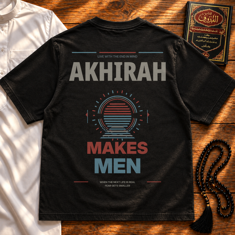 Akhirah Makes Men Heavyweight Tee
